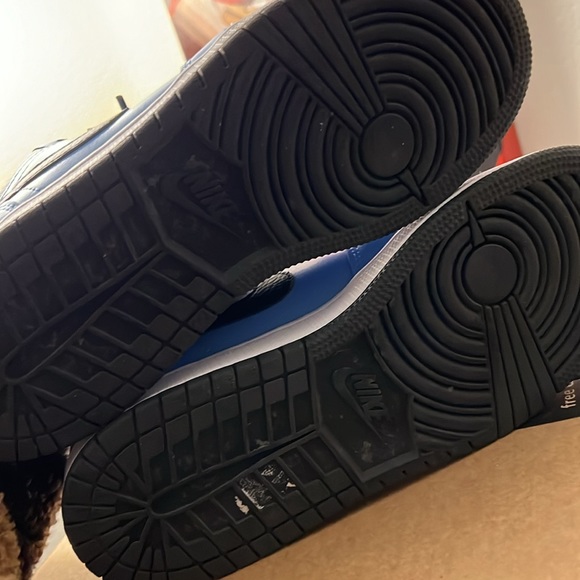 SALE! Blue and black Jordan low 1 - Picture 8 of 8